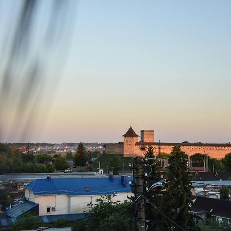 Квартира-студія Луцк Экстерьер фото